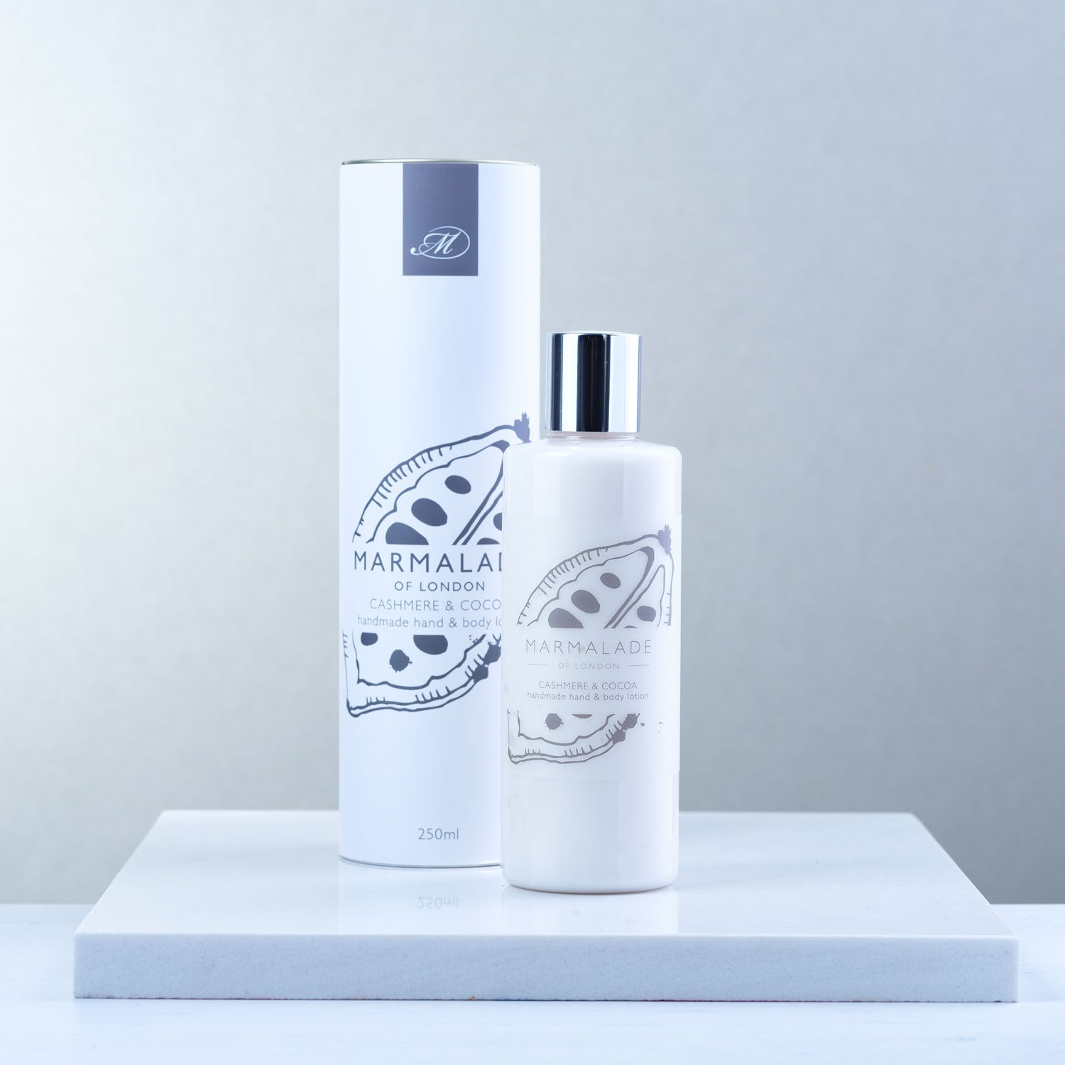 Cashmere & Cocoa Hand & Body Lotion